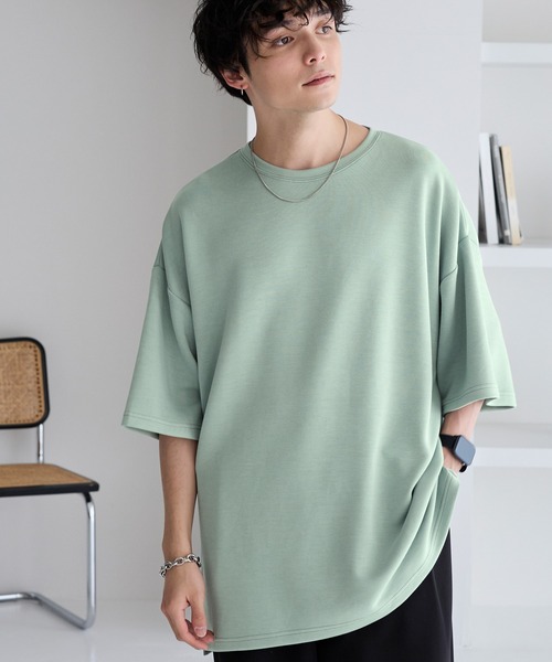 MONO-MART（モノマート）の「サイドスリットハイポンチ ルーズオーバードレープS/Sカットソー（Tシャツ/カットソー・メンズ・ライトグレー/ブラック/オリーブ/イエロー/ブルー/モカ/グレイッシュブルー/チャコール/ピンク系/ホワイト/ダークブラウン/バーガンディー/カーキ/グレー系/ライトブルー/ミント/グレー系1・M/L）」の12枚目の写真