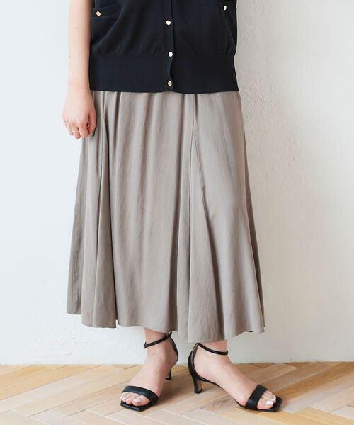 le.coeur blanc(ルクールブラン)の「リネンライクマーメイドスカート(スカート・レディース・パープル/ダークグレー/モカ/グリーン・38)」の15枚目の写真