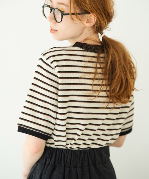 Crisp（クリスプ）の「ワッフルボーダーTシャツ（Tシャツ/カットソー・レディース・ブラウン/グリーン/アイボリー・FREE）」の6枚目の写真