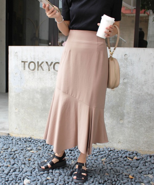 MLI'A（エムリア）の「リネンスリットマーメイドスカート（スカート・レディース・ブラック/ナチュラル/モカ・M）」の2枚目の写真