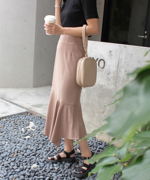 MLI'A（エムリア）の「リネンスリットマーメイドスカート（スカート・レディース・ブラック/ナチュラル/モカ・M）」の11枚目の写真