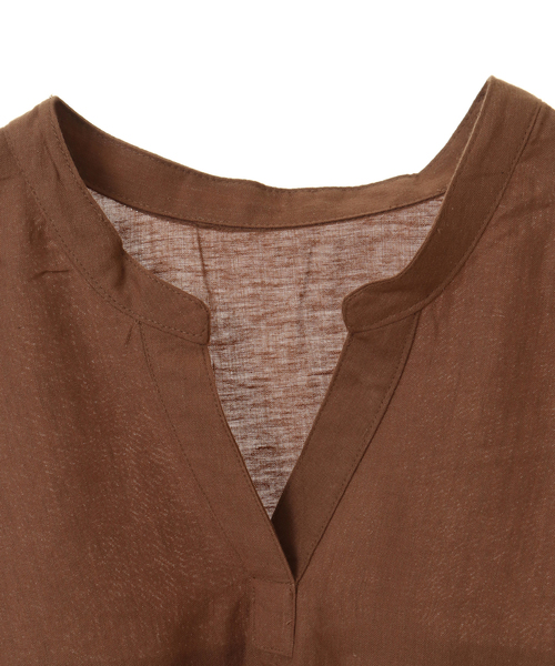 SOFFITTO（ソフィット）の「フレンチリネンバンドカラーブラウス【取り扱い店舗限定】（シャツ/ブラウス・レディース・ブラック/キャメル/オレンジ/レモンイエロー/グリーン/ストライプ/カーキ/オフホワイト・L/M）」の10枚目の写真