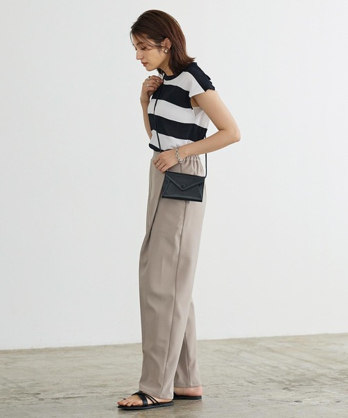 KOBE LETTUCE（コウベレタス）の「ショルダー調節OKミニレターバッグ（ショルダーバッグ・レディース・ブラック/ダークブラウン/オフホワイト・FREE）」の5枚目の写真