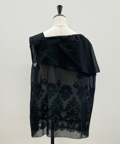 Luftrobe（ルフトローブ）の「《Luftrobe》刺繍レースアシメブラウス（シャツ/ブラウス・レディース・ブラック/オフホワイト・9号）」の3枚目の写真