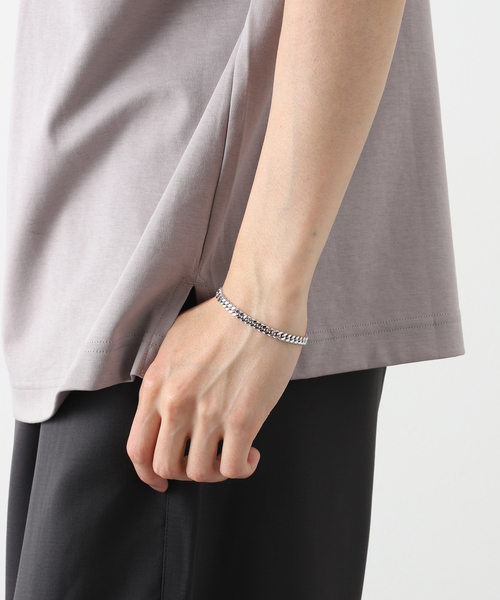 TOM WOOD（トムウッド）の「【TOM WOOD / トムウッド】CURB BRACELET L（ブレスレット・メンズ・シルバー・7）」の6枚目の写真