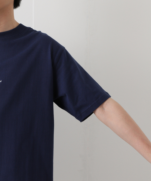 417 EDIFICE(フォーワンセブンエディフィス)の「【Labrador Retriever / ラブラドールリトリーバー】MINI LOGO EMBROIDERY Tシャツ(Tシャツ/カットソー・メンズ・ホワイト/ネイビー/グレー/グリーン・MEDIUM/LARGE)」の11枚目の写真
