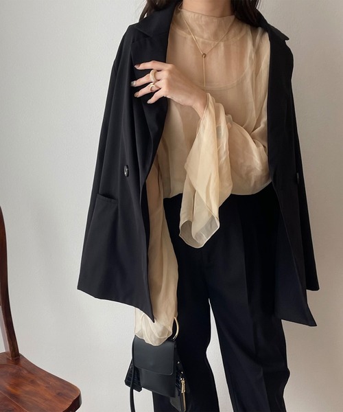 JUNOAH（ジュノア）の「ジャケットスラックスセットアップ（セットアップ・レディース・ブラック/ベージュ系その他/グレイッシュベージュ・MEDIUM/LARGE）」の4枚目の写真