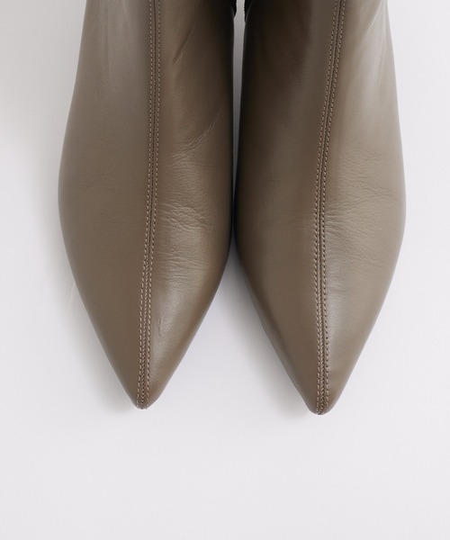 RIVE DROITE（リヴドロワ）の「レディライクな足元を演出する/ポインテッドショートブーツ（ブーツ・レディース・ブラック/グレー系その他・24.5/23.5）」の11枚目の写真