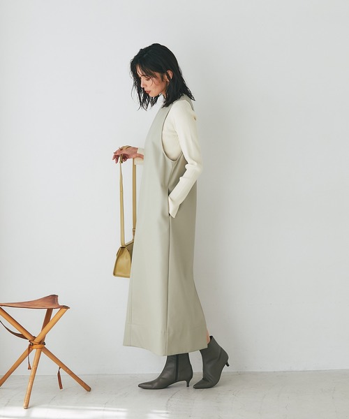 RIVE DROITE（リヴドロワ）の「レディライクな足元を演出する/ポインテッドショートブーツ（ブーツ・レディース・ブラック/グレー系その他・24.5/23.5）」の19枚目の写真