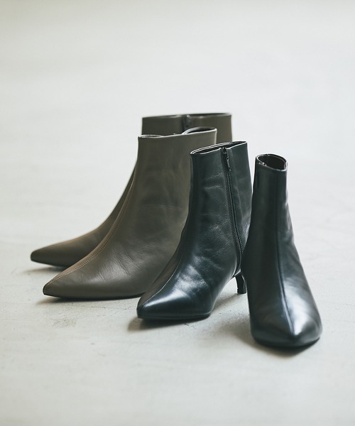 RIVE DROITE（リヴドロワ）の「レディライクな足元を演出する/ポインテッドショートブーツ（ブーツ・レディース・ブラック/グレー系その他・24.5/23.5）」の15枚目の写真