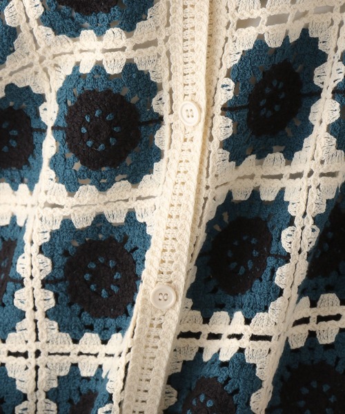 GLOBAL WORK（グローバルワーク）の「グラニーカーディガン/295793（カーディガン/ボレロ・レディース・ブラック/オフホワイト/ブルー系その他6・FREE）」の12枚目の写真