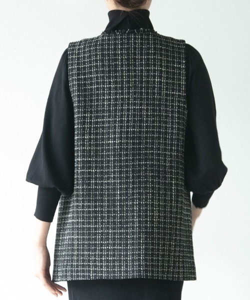 M.deux(エムドゥ)の「ノーカラーツイードジレ(ノーカラージャケット・レディース・ブラック/オフホワイト・MEDIUM)」の6枚目の写真