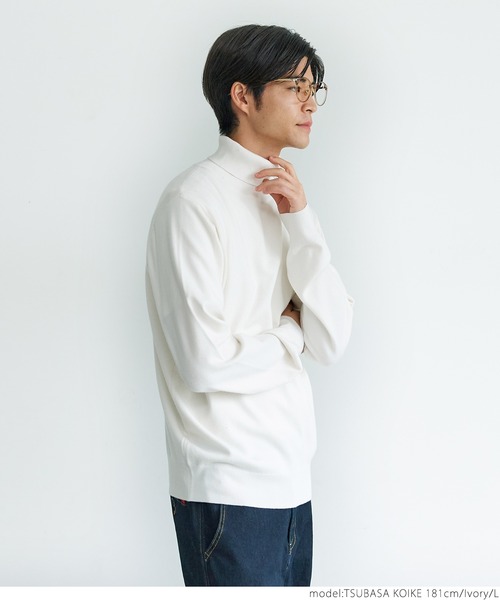 coca(coca)(コカ)の「【WEB限定セール】メンズスリムタートルネックニット(ニット/セーター・メンズ・アイボリー/ブラック・M/L/XL)」の6枚目の写真