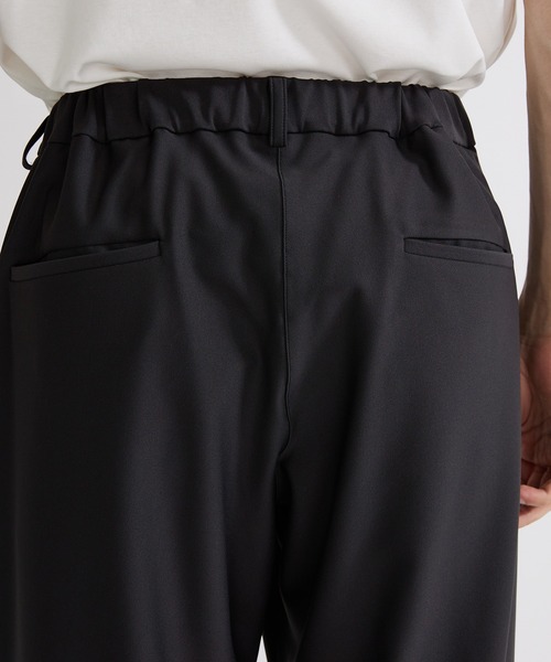 UNITED TOKYO（ユナイテッドトウキョウ）の「MonoMax Steteco Slacks（スラックス・メンズ・ダークグレー/グレイッシュベージュ・1/2/3）」の22枚目の写真