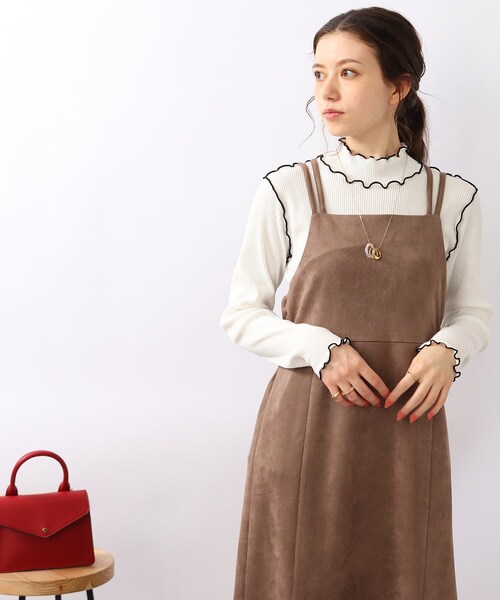 DRESKIP（ドレスキップ）の「◆【フェミニンにも、レイヤードにも活躍！】リブハイネック メロートップス（Tシャツ/カットソー・レディース・ブラック/オフホワイト/グリーン/ホワイト系3・02/03）」の19枚目の写真