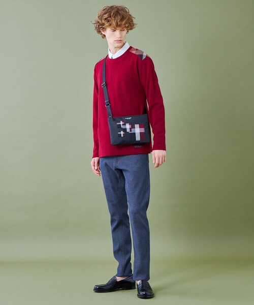 BLACK LABEL CRESTBRIDGE(ブラックレーベル・クレストブリッジ)の「【WEB限定】パッチワーククレストブリッジチェックサコッシュ(ショルダーバッグ・メンズ・ベージュ系その他/レッド系その他3・FREE)」の3枚目の写真