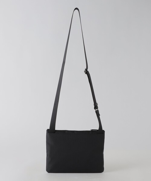 BLACK LABEL CRESTBRIDGE(ブラックレーベル・クレストブリッジ)の「【WEB限定】パッチワーククレストブリッジチェックサコッシュ(ショルダーバッグ・メンズ・ベージュ系その他/レッド系その他3・FREE)」の5枚目の写真