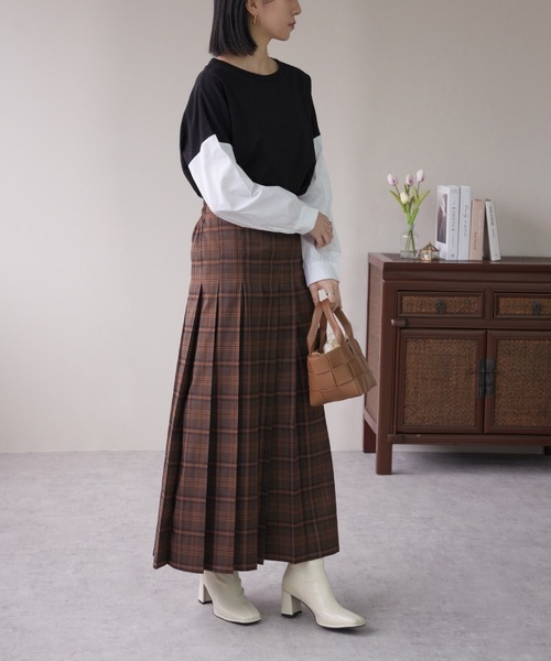 IAMUSE(アイアミューズ)の「【1枚でレイヤー風】袖ドッキングカットソー S0430【IAMUSE】(Tシャツ/カットソー・レディース・ブラウン/ブラック/ブラック系/ホワイト系/グレー・FREE)」の17枚目の写真