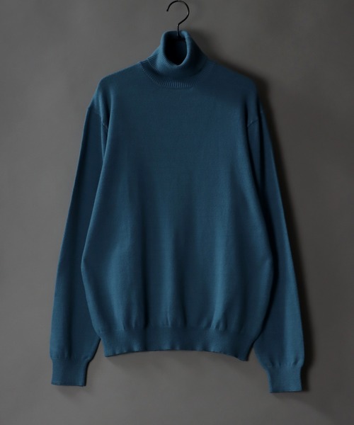 SITRY（シトリー）の「middle gauge turtleneck sweater/ミドルゲージ タートルネック セーター（ニット/セーター・メンズ・グレイッシュベージュ/グリーン/ライトグレー/ブラウン/ブラック/オフホワイト/ブルーグリーン/チャコールグレー・L/M）」の8枚目の写真