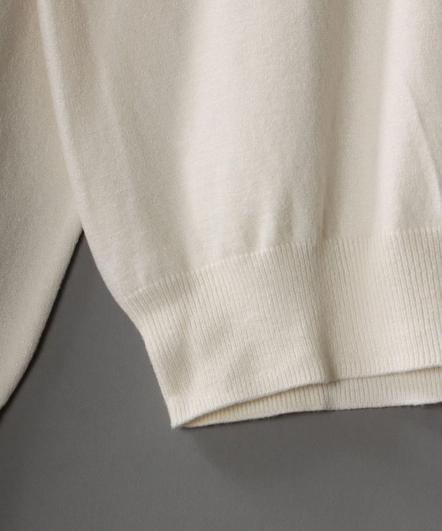 SITRY（シトリー）の「middle gauge turtleneck sweater/ミドルゲージ タートルネック セーター（ニット/セーター・メンズ・グレイッシュベージュ/グリーン/ライトグレー/ブラウン/ブラック/オフホワイト/ブルーグリーン/チャコールグレー・L/M）」の10枚目の写真