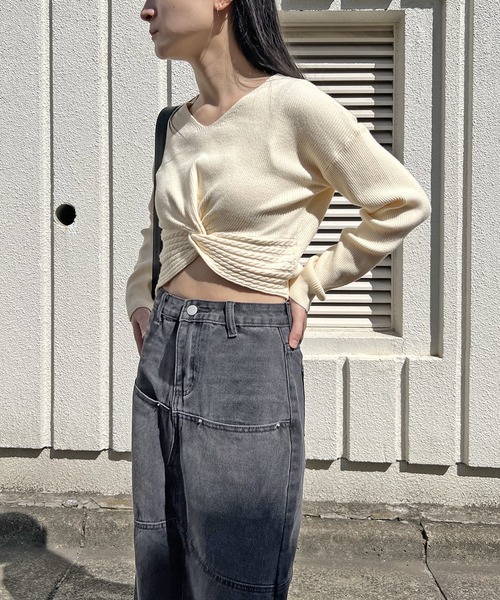 Jewelobe（ジュエローブ）の「フロントノットクロップドニット（ニット/セーター・レディース・ブラック/アイボリー/グリーン/ホワイト・FREE）」の7枚目の写真