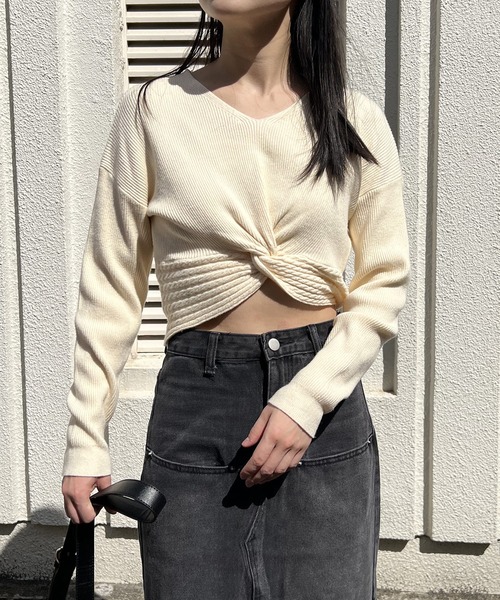 Jewelobe（ジュエローブ）の「フロントノットクロップドニット（ニット/セーター・レディース・ブラック/アイボリー/グリーン/ホワイト・FREE）」の11枚目の写真