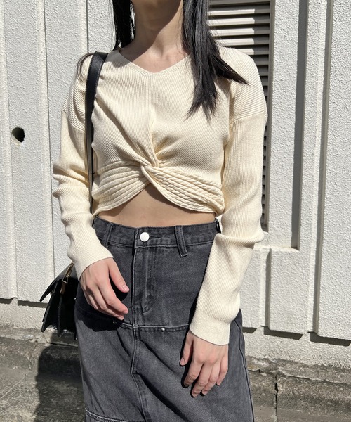 Jewelobe（ジュエローブ）の「フロントノットクロップドニット（ニット/セーター・レディース・ブラック/アイボリー/グリーン/ホワイト・FREE）」の12枚目の写真