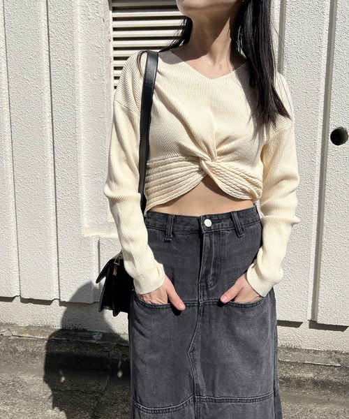 Jewelobe（ジュエローブ）の「フロントノットクロップドニット（ニット/セーター・レディース・ブラック/アイボリー/グリーン/ホワイト・FREE）」の13枚目の写真