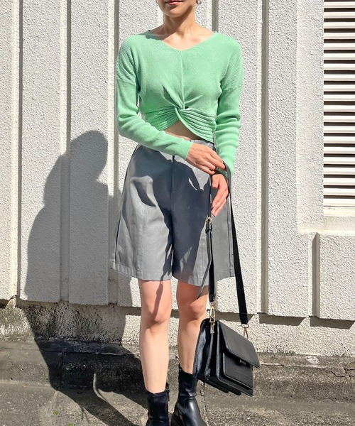 Jewelobe（ジュエローブ）の「フロントノットクロップドニット（ニット/セーター・レディース・ブラック/アイボリー/グリーン/ホワイト・FREE）」の15枚目の写真