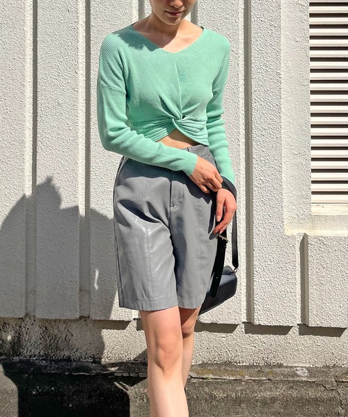Jewelobe（ジュエローブ）の「フロントノットクロップドニット（ニット/セーター・レディース・ブラック/アイボリー/グリーン/ホワイト・FREE）」の16枚目の写真