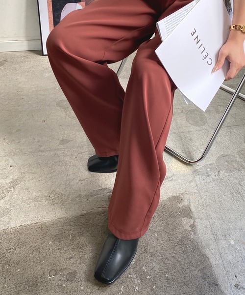 Futier land(フューティアランド)の「スクエアトゥオーバーヒールブーツ(ブーツ・レディース・キャメル/ブラウン/ブラック/アイボリー/グレイッシュベージュ・36/37/38/39/40)」の10枚目の写真