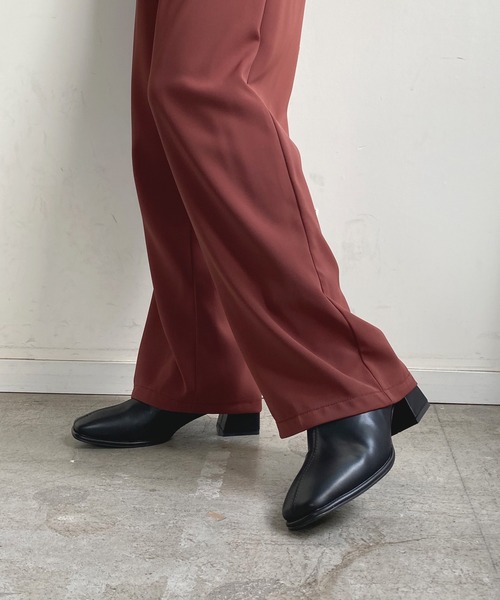 Futier land(フューティアランド)の「スクエアトゥオーバーヒールブーツ(ブーツ・レディース・キャメル/ブラウン/ブラック/アイボリー/グレイッシュベージュ・36/37/38/39/40)」の15枚目の写真