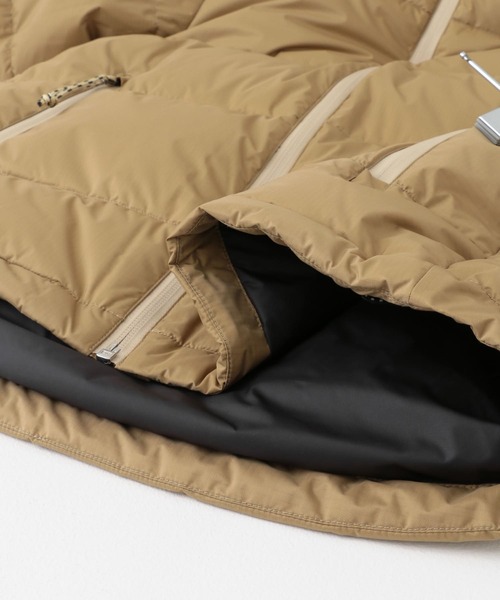 NANGA（ナンガ）の「『別注』NANGA×DOORS　AURORA（ダウンジャケット/コート・レディース・ブラック/ライトブルー/ベージュ・MEDIUM）」の20枚目の写真