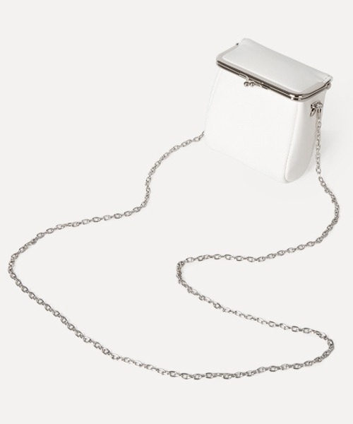 CORPUS TOKYO（コーパス トーキョー）の「ガマグチミニバッグ（ショルダーバッグ・レディース・ブラック/オフホワイト/シルバー/レッド/ピンク・FREE）」の2枚目の写真