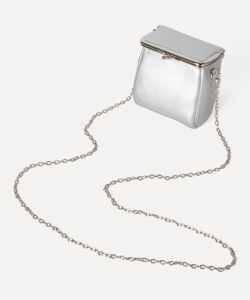 CORPUS TOKYO（コーパス トーキョー）の「ガマグチミニバッグ（ショルダーバッグ・レディース・ブラック/オフホワイト/シルバー/レッド/ピンク・FREE）」の5枚目の写真