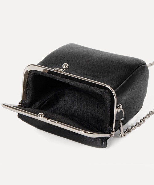 CORPUS TOKYO（コーパス トーキョー）の「ガマグチミニバッグ（ショルダーバッグ・レディース・ブラック/オフホワイト/シルバー/レッド/ピンク・FREE）」の11枚目の写真