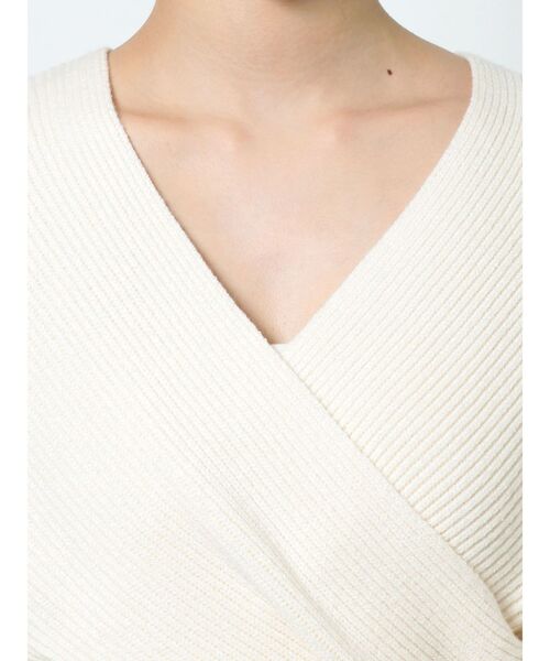 EMODA（エモダ）の「ワイドクロスニット（ニット/セーター・レディース・ピンク/ブラック/アイボリー・FREE）」の14枚目の写真