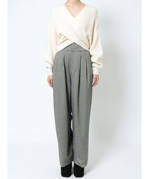 EMODA（エモダ）の「ワイドクロスニット（ニット/セーター・レディース・ピンク/ブラック/アイボリー・FREE）」の17枚目の写真