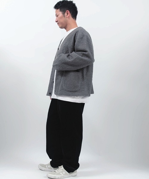 Alil(アリル)の「【Alil】アリル ボア Vネック ブルゾン カーディガン 大人カジュアル(ブルゾン・メンズ・グレイッシュベージュ/チャコールグレー/ブラック・LARGE/SMALL/MEDIUM)」の22枚目の写真