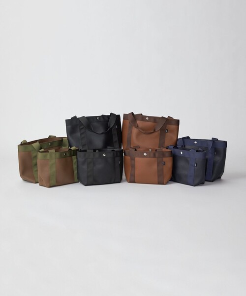 SHIPS（シップス）の「*SHIPS: Synthetic Leather トート バッグ ミッドサイズ（エコバッグ/サブバッグ・メンズ・ブラック/オリーブ/ブラウン/ネイビー・ONE SIZE）」の10枚目の写真