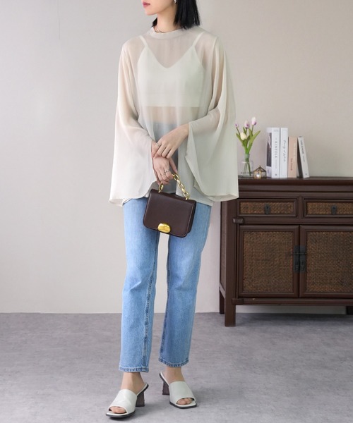 IAMUSE（アイアミューズ）の「スリットスリーブシアーブラウス S0893【IAMUSE】（シャツ/ブラウス・レディース・ミント/ブラック/アイボリー・FREE）」の11枚目の写真