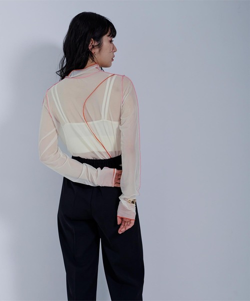 miette（ミエット）の「配色メローカーブラインシアートップス（Tシャツ/カットソー・レディース・ブラック/オフホワイト・FREE）」の7枚目の写真