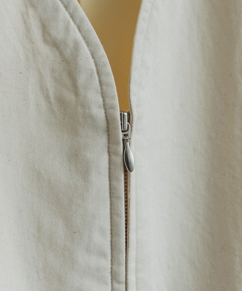 WYM LIDNM(ウィム バイ リドム)の「MILITARY ZIP SIDE SLIT VEST(ベスト・メンズ・ダークグレー/オリーブ/オフホワイト・M/L/S)」の7枚目の写真