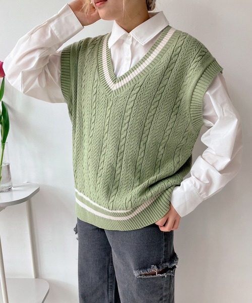 AS KNOW AS plus（アズノゥアズプラス）の「○ケーブルチルデンベスト（ベスト・レディース・アイボリー/ブルー/グリーン/スミクロ/ネイビー系/ホワイト系/グリーン系/ベージュ系1/アイボリー系1/ネイビー系1/アイボリー系2/ネイビー系2/グリーン系2/ホワイト系3/ネイビー系3/グリーン系3・FREE）」の10枚目の写真