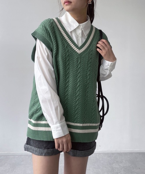 AS KNOW AS plus（アズノゥアズプラス）の「○ケーブルチルデンベスト（ベスト・レディース・アイボリー/ブルー/グリーン/スミクロ/ネイビー系/ホワイト系/グリーン系/ベージュ系1/アイボリー系1/ネイビー系1/アイボリー系2/ネイビー系2/グリーン系2/ホワイト系3/ネイビー系3/グリーン系3・FREE）」の11枚目の写真