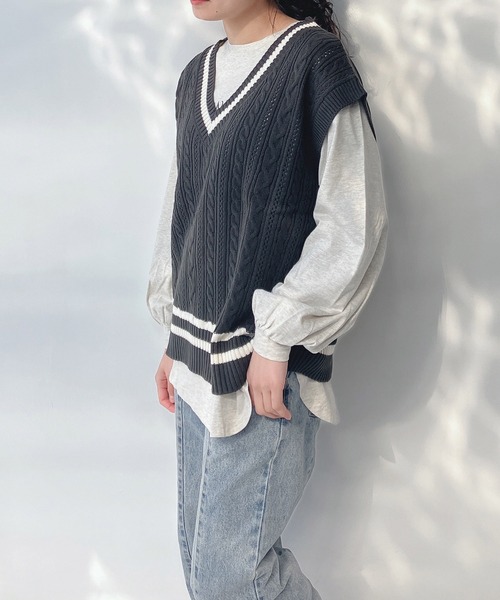 AS KNOW AS plus（アズノゥアズプラス）の「○ケーブルチルデンベスト（ベスト・レディース・アイボリー/ブルー/グリーン/スミクロ/ネイビー系/ホワイト系/グリーン系/ベージュ系1/アイボリー系1/ネイビー系1/アイボリー系2/ネイビー系2/グリーン系2/ホワイト系3/ネイビー系3/グリーン系3・FREE）」の5枚目の写真