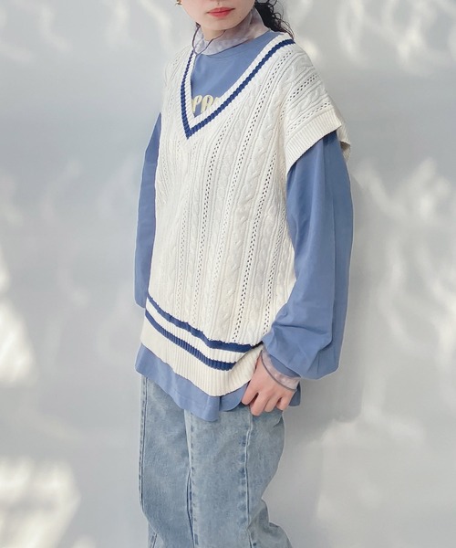 AS KNOW AS plus（アズノゥアズプラス）の「○ケーブルチルデンベスト（ベスト・レディース・アイボリー/ブルー/グリーン/スミクロ/ネイビー系/ホワイト系/グリーン系/ベージュ系1/アイボリー系1/ネイビー系1/アイボリー系2/ネイビー系2/グリーン系2/ホワイト系3/ネイビー系3/グリーン系3・FREE）」の2枚目の写真