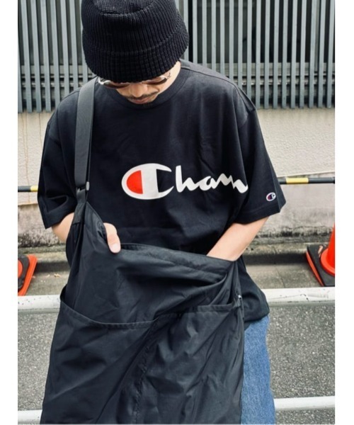 PLUS ONE(プラスワン)の「【PLUS ONE】PLワンルームショルダーバッグ(ショルダーバッグ・メンズ・ブラック/ライトベージュ・ONE SIZE)」の3枚目の写真