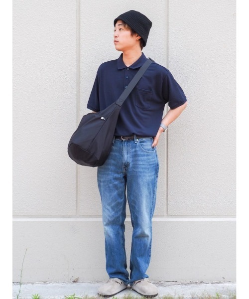 PLUS ONE(プラスワン)の「【PLUS ONE】PLワンルームショルダーバッグ(ショルダーバッグ・メンズ・ブラック/ライトベージュ・ONE SIZE)」の16枚目の写真