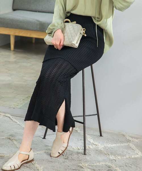 Tricote（トリコテ）の「TRICOTE　PATTERN SKIRT（スカート・レディース・ブラック/ライトグレー・FREE）」の2枚目の写真